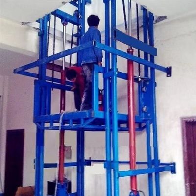 2000kg 3000kg 4000kg হাইড্রোলিক কার্গো লিফট বহিরঙ্গন মালবাহী লিফট