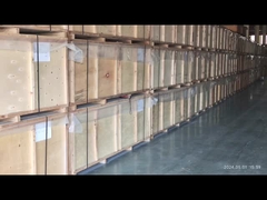 কাজ করা দোকান